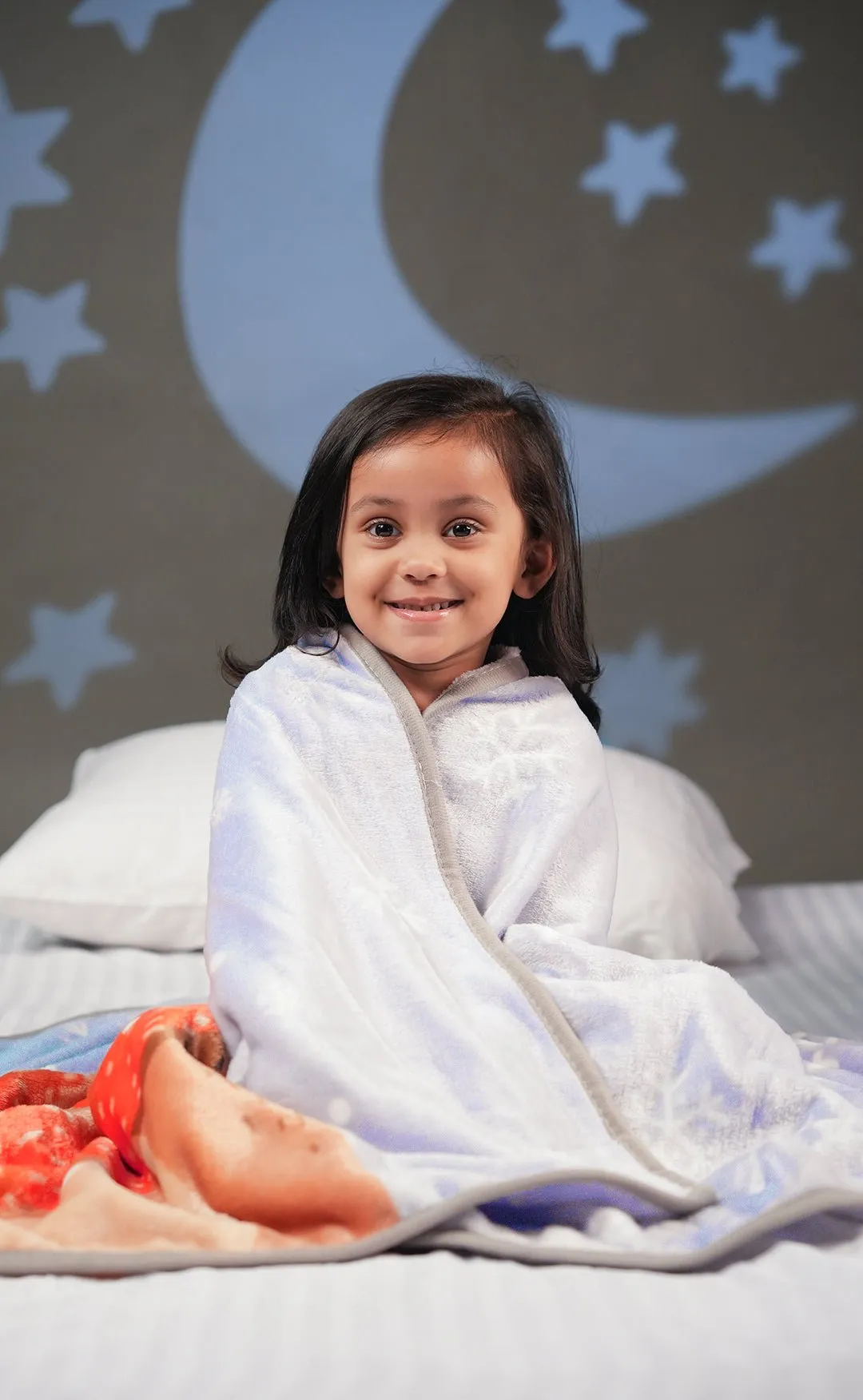 Enchanted Winter Nights: Reindeer Blanket for Girls, 100 * 140 cm